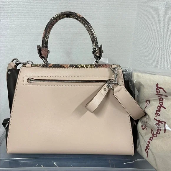 FERRAGAMO
Satchel - Sofia Python Flap Small - Picture 3 of 4